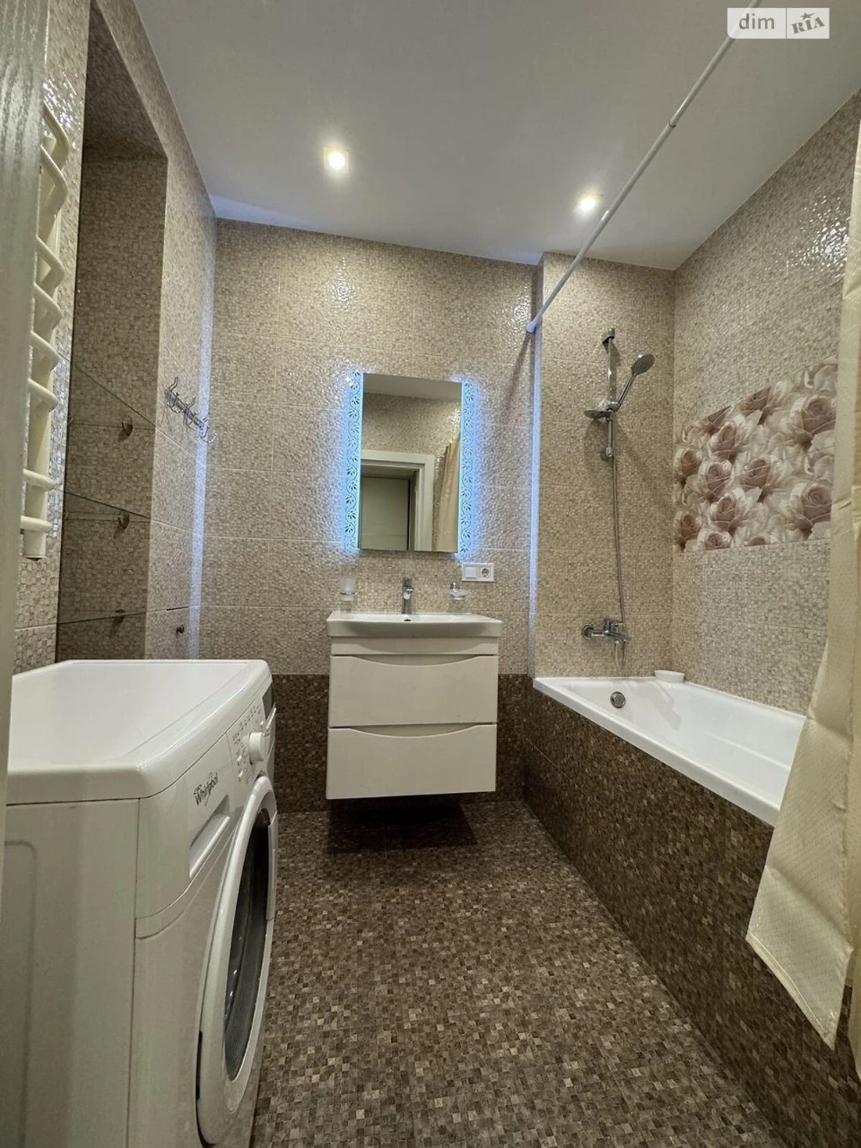 Apartment for Long-Term Rent - Socmysto