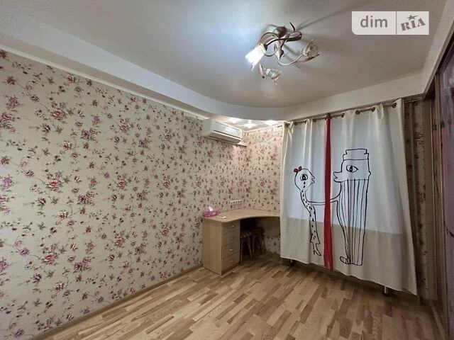 Sale of 3-room apartment 57.3 sq. m on Milyutenka St. 15A • ID 346
