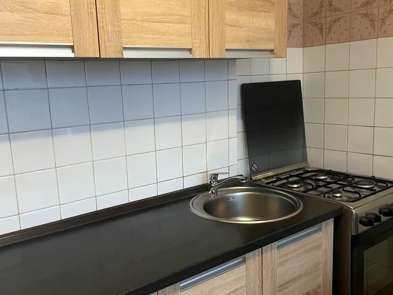 Оренда квартири 3-кімн. 71 м² 10/16 пов.