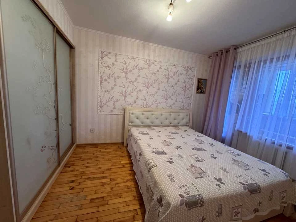 Квартира. Дніпро, Фабрично-Заводська вул.