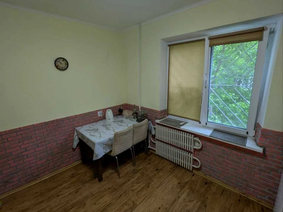 Apartment. Dnipro, Slav Blvd.
