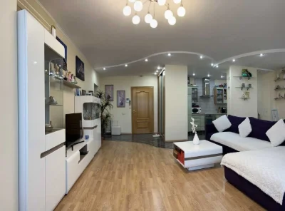 2-room apartment for sale 74 m², Marshala Tymoshenko St., 2