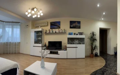 2-room apartment for sale 74 m², Marshala Tymoshenko St., 2