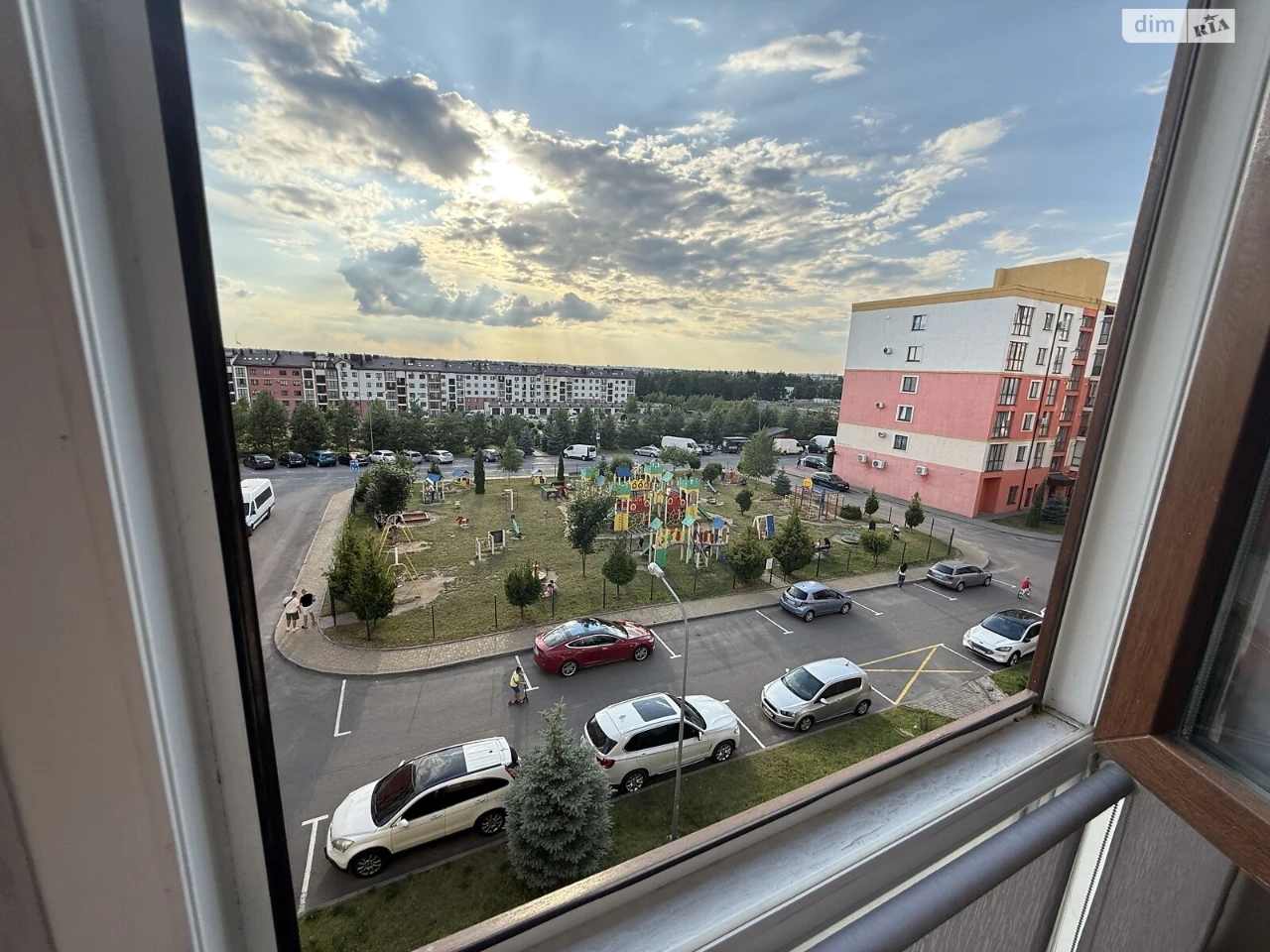 Продаж Квартира Щасливе
