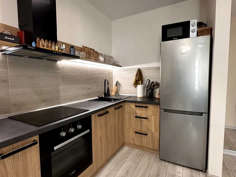 Apartment. Raketna St, Kyiv