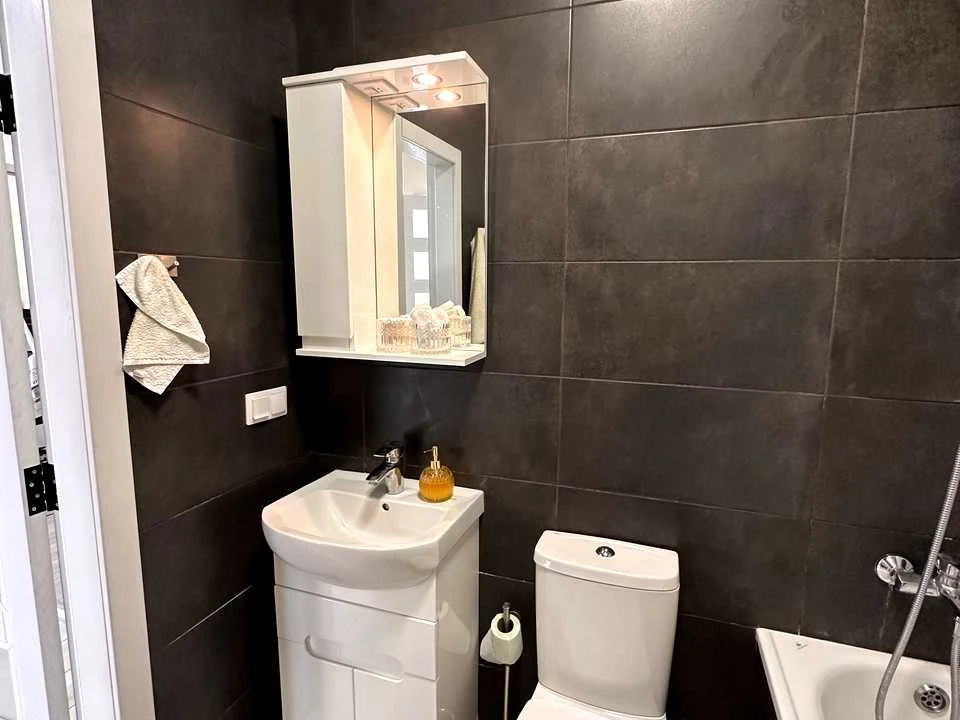 Apartment. Raketna St, Kyiv