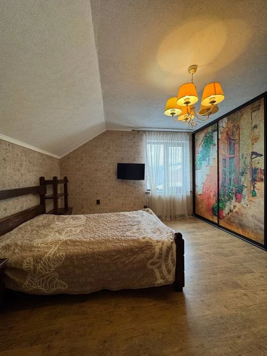 Продаж будинку,р-н Шаровечка
