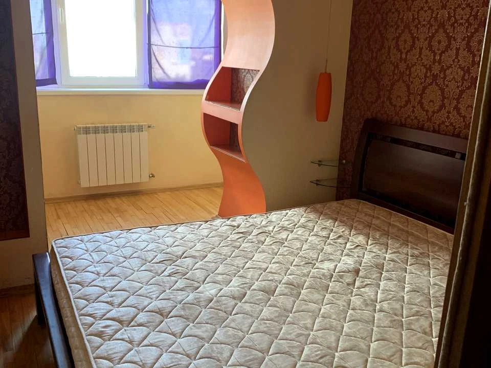 Apartment. Akademika Zabolotnogo Street, Kyiv