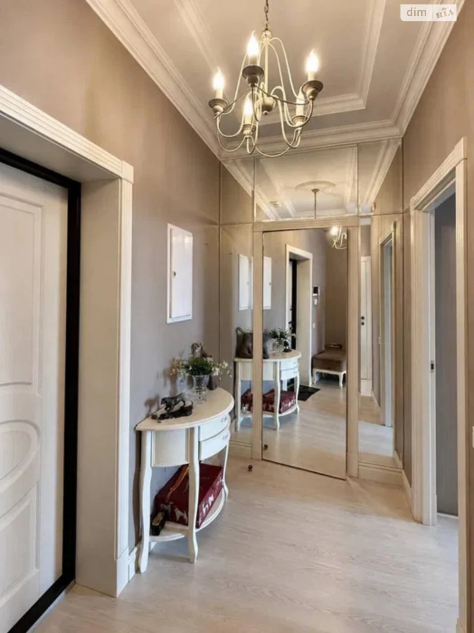 Apartment for Sale in Chorna Hora