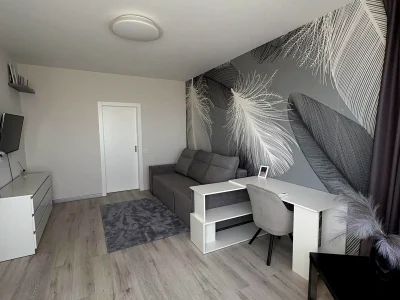 Продажа квартиры 3-комнатной, 72 м²