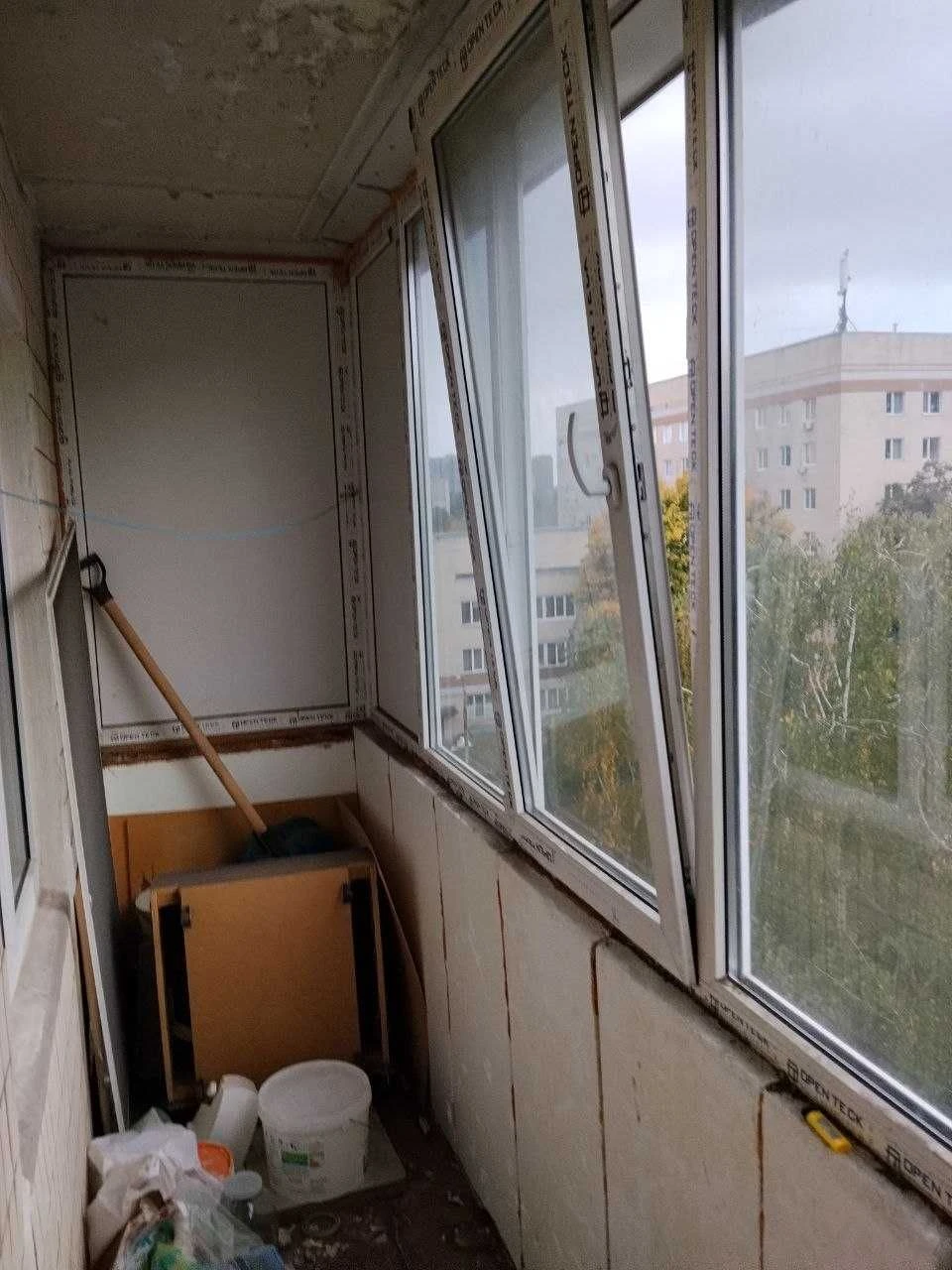 Продаж 1к квартира Виноградар вул Світлицького 20/30 Б !