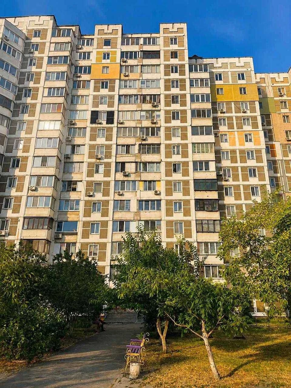 Червоної Калини 2-к. 57м2 с Ремонтом. Троещина  Деснянський