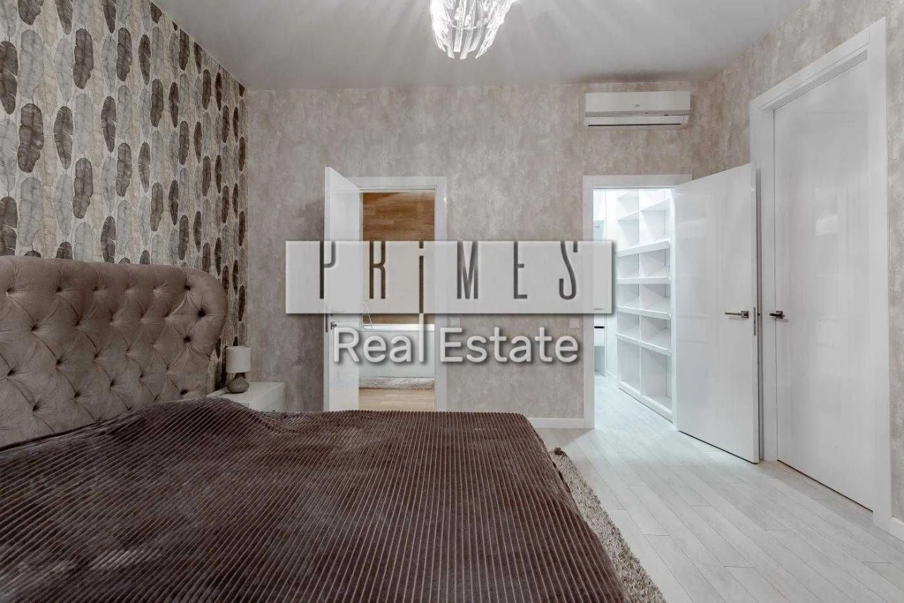 Продаж, Верхогляда 15, 4 поверх , Ремонт, ЖК Новопечерські л