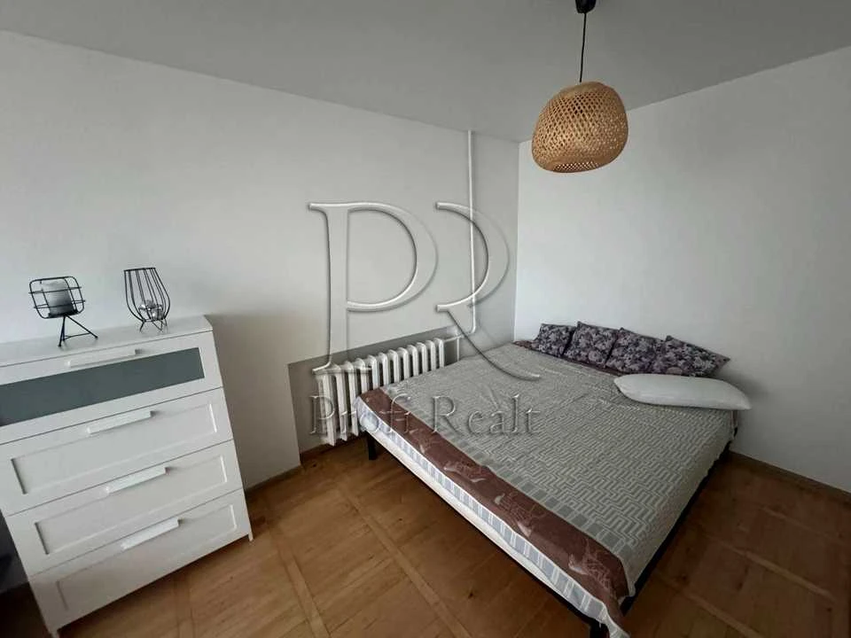 Apartment. Bereznyakyw street, Kyiv