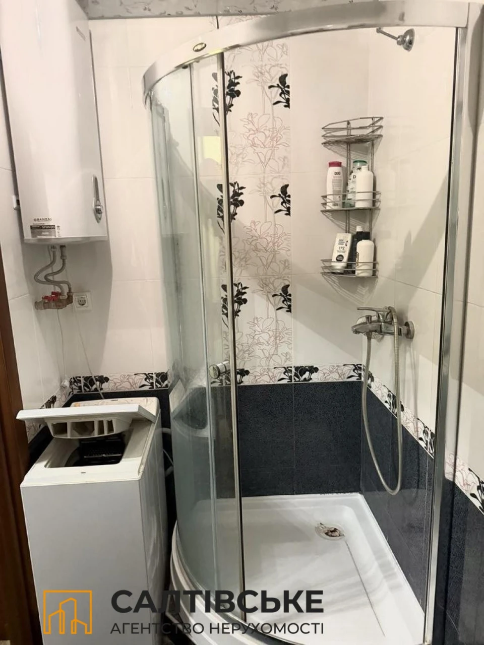 5827-KU For Sale: 2-bedroom apartment on Sल्टovke, Student's Street