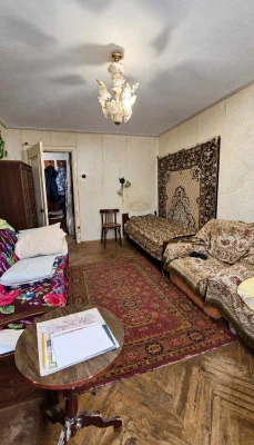 Продам двухкомнатную квартиру в районе ХТЗ