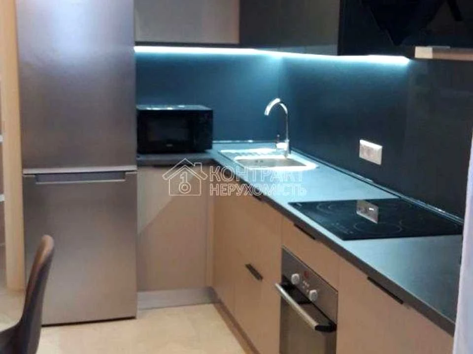 Apartment. Kharkiv, Heroiv Харкова Prospect
