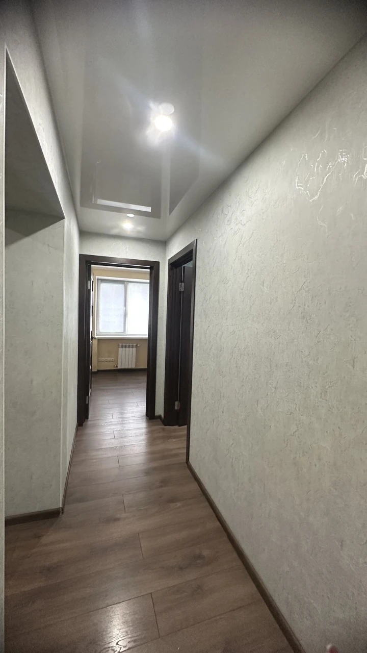 Продаж 3-кімн. Кам'янське, 2-й поверх ГАО