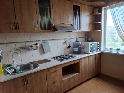 For Sale: 3-bedroom apartment on Авраменко Street