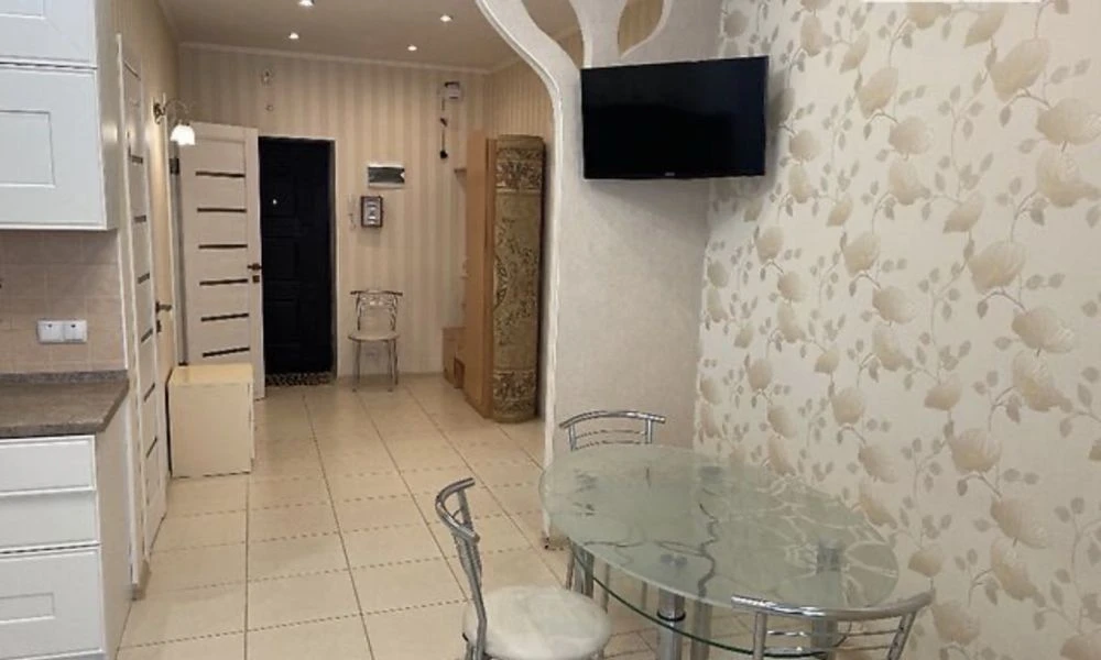 Apartment for Sale! With Renovation!