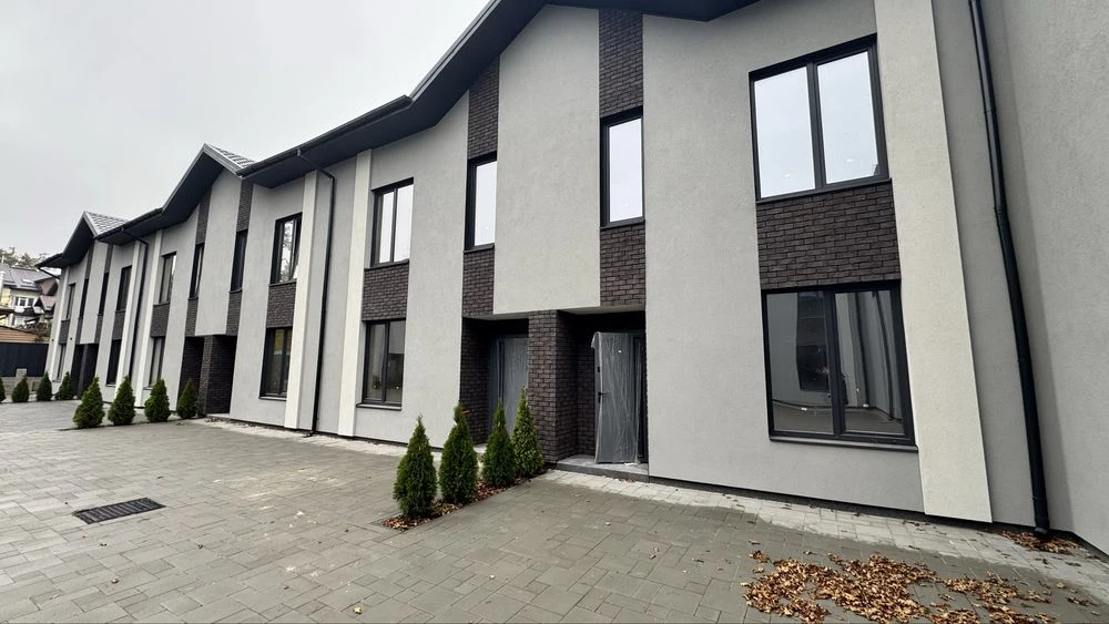 Townhouse for sale in Irpin with quality renovation