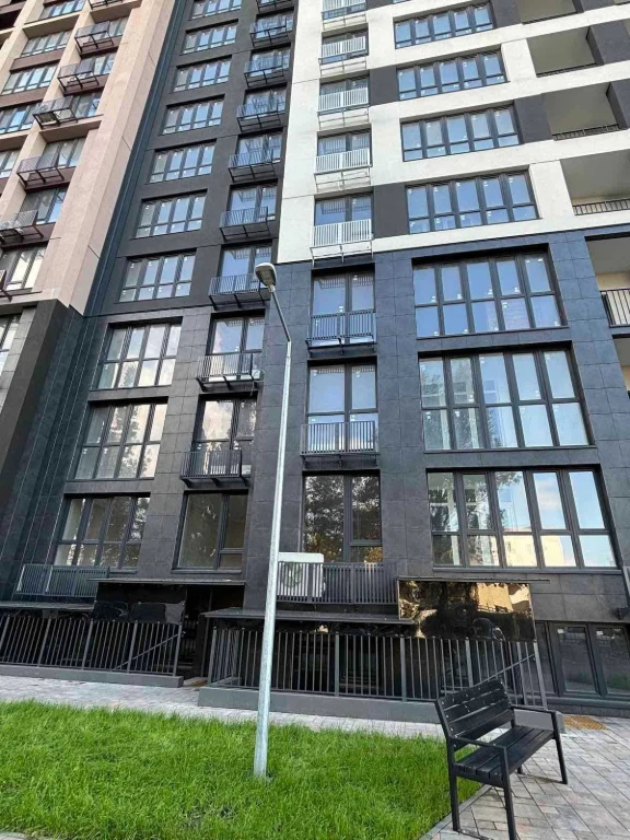 For sale in installments without price increase - 2-room apartment. Fontan.