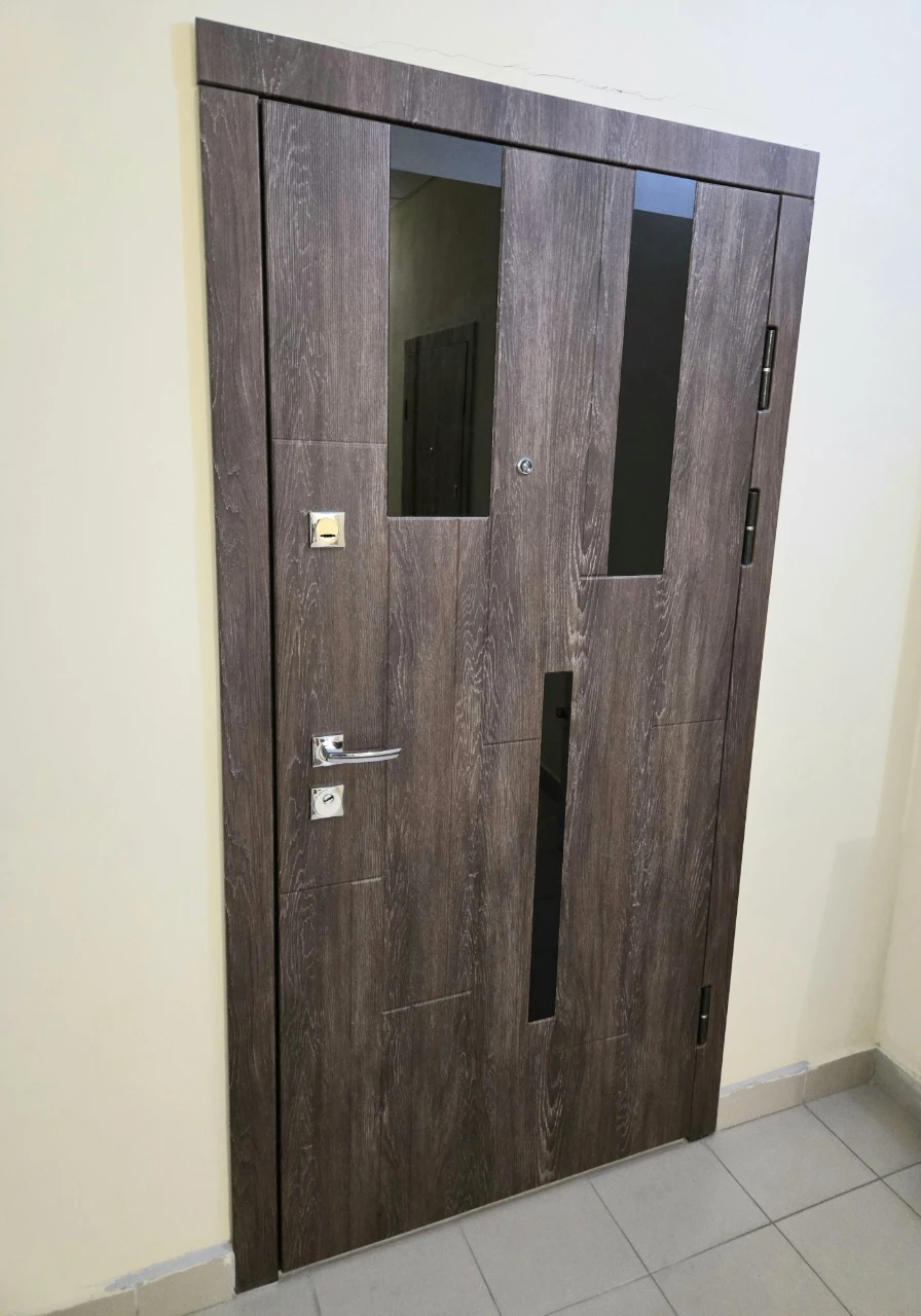 For Sale: Two-bedroom apartment in the Odysseys residential complex, Tairovo. Font