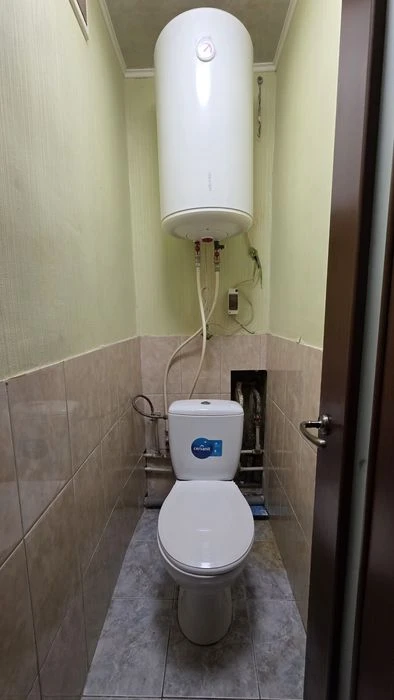 Продам 2 комнатную на Березинке. Левобережный.