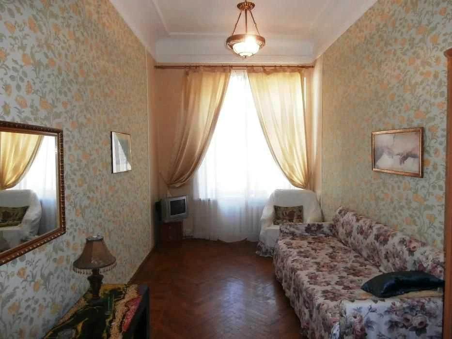 Продаж! 3-кімнатна квартира в центрі. Знижена ціна!