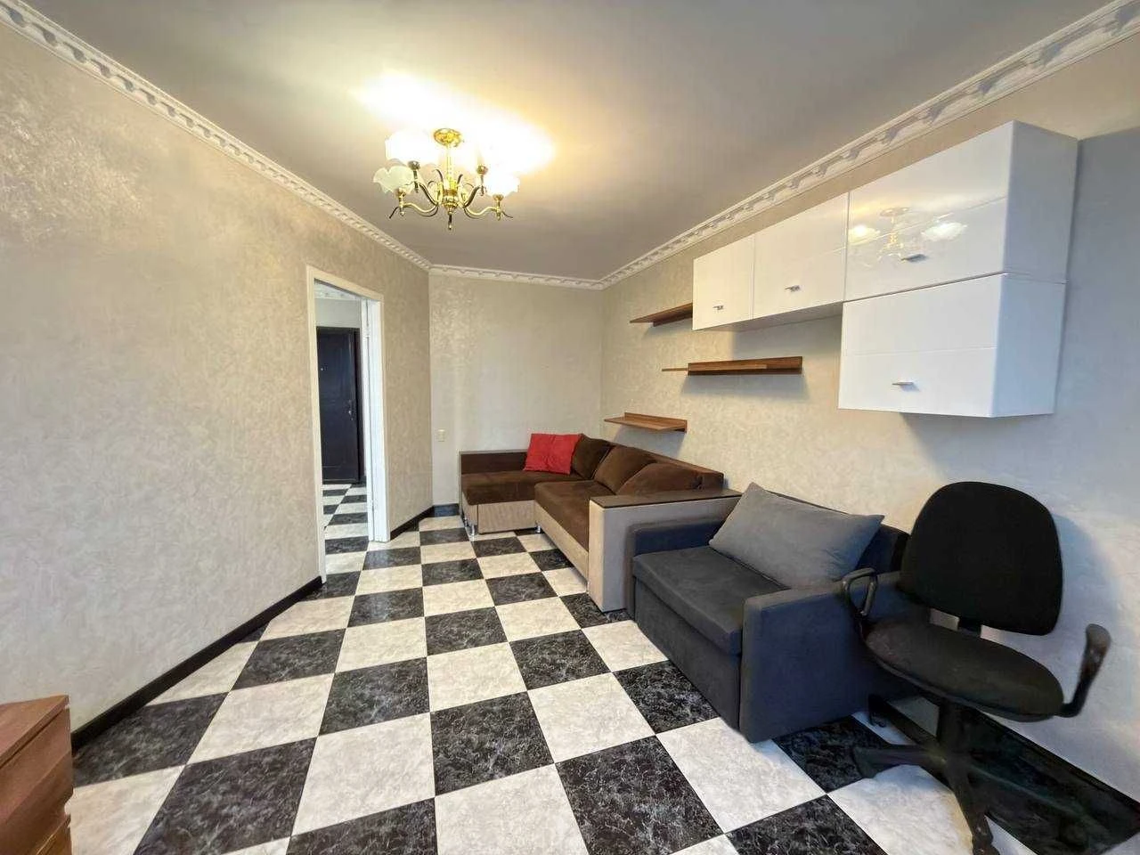 City Center! Tairova! spacious 1-room apartment with major renovation