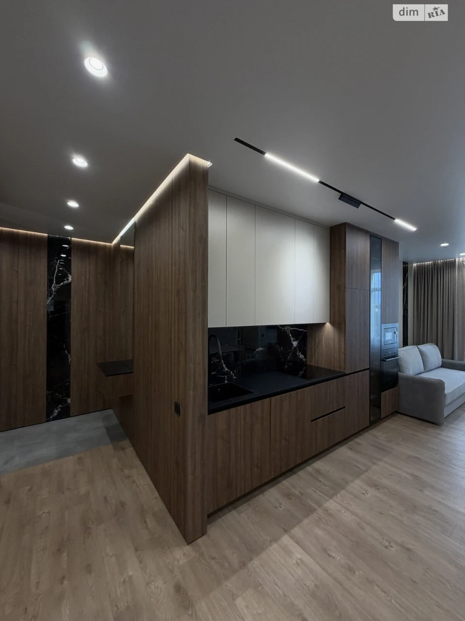 Long-Term Rental Apartment Near Mlyny