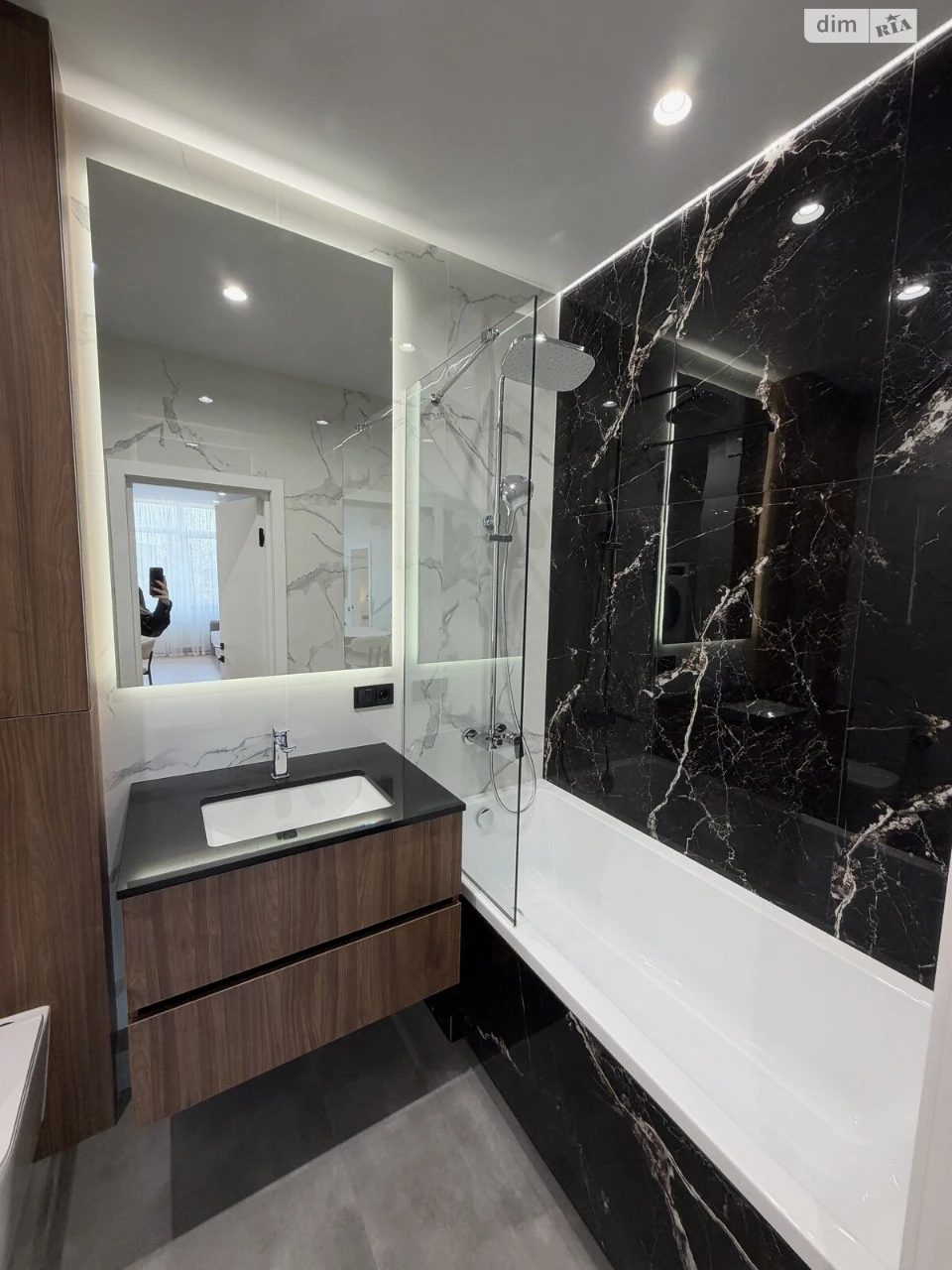 Long-Term Rental Apartment Near Mlyny