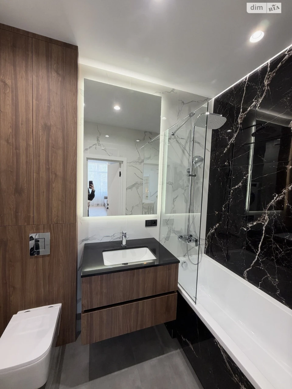 Long-Term Rental Apartment Near Mlyny