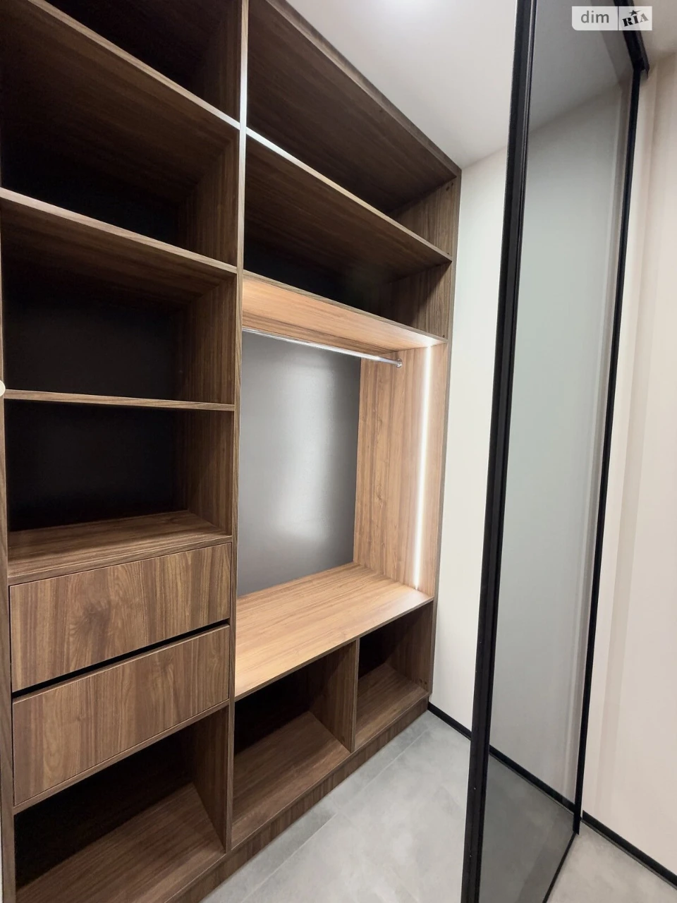 Long-Term Rental Apartment Near Mlyny