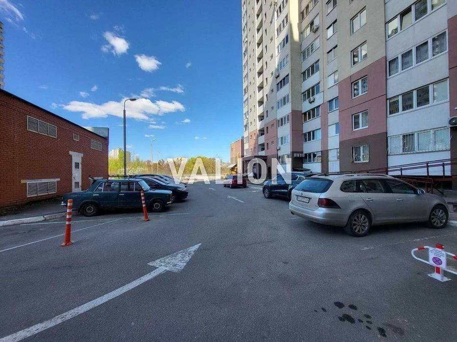 Продаж 3-кімнатної квартири 104м2. Білицька, 20, Подільський