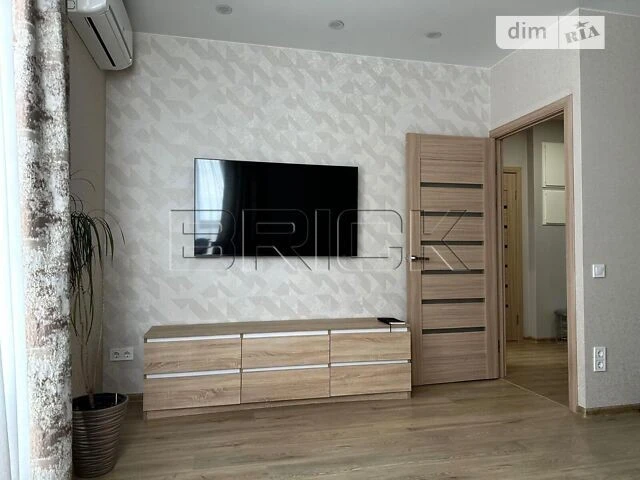 Продаж 1к квартири 35.2 кв. м на шосе Харківське 190 • ID 34