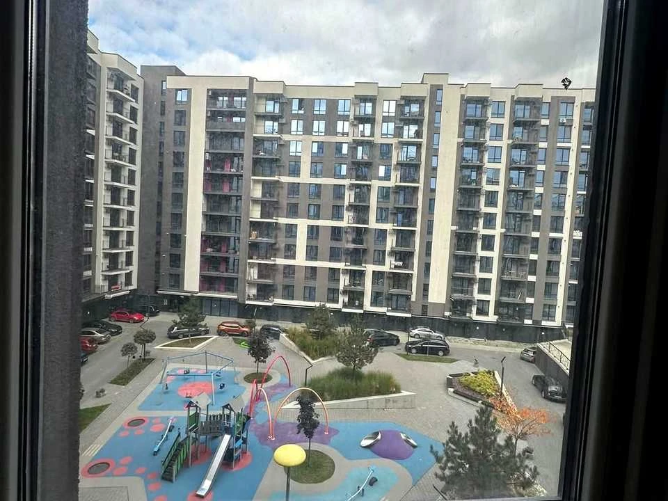 Квартира. Ивано-Франковск, улица Юлианы Пелеша