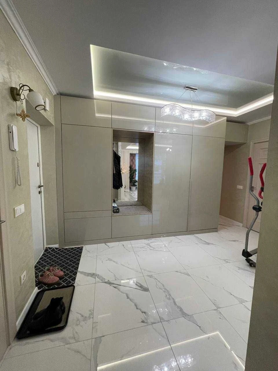 2 room apartment, Stusa Street