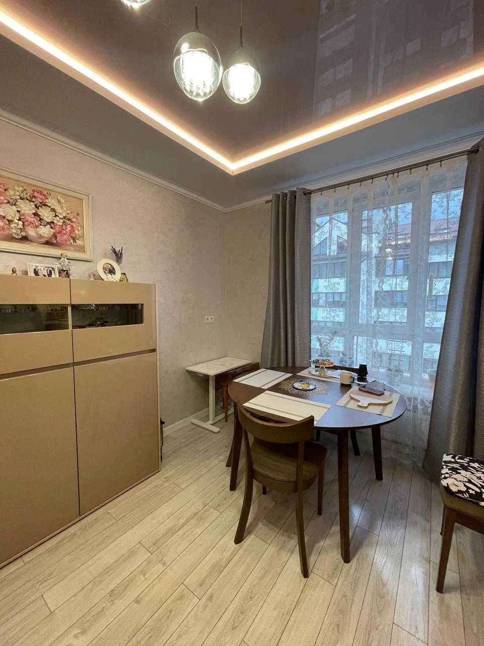 2 room apartment, Stusa Street