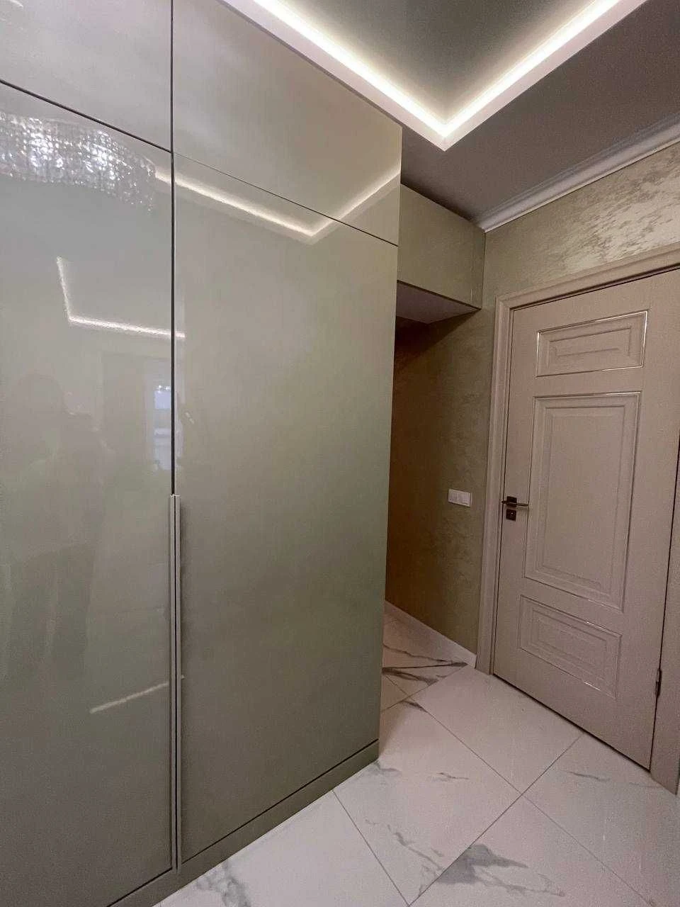 2 room apartment, Stusa Street