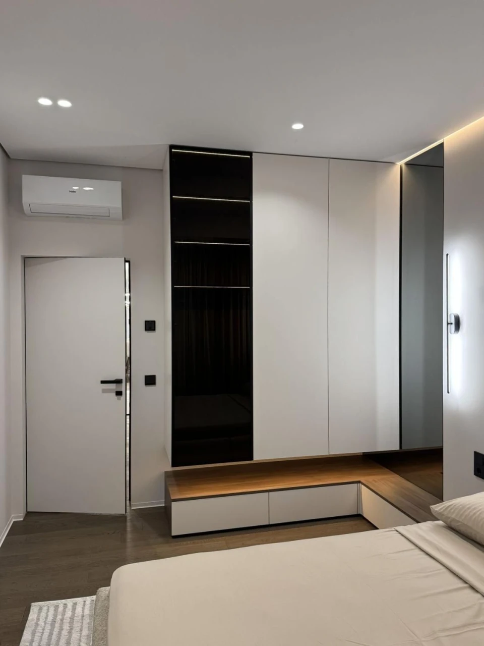 Sale of a designer apartment in the Parkland residential complex