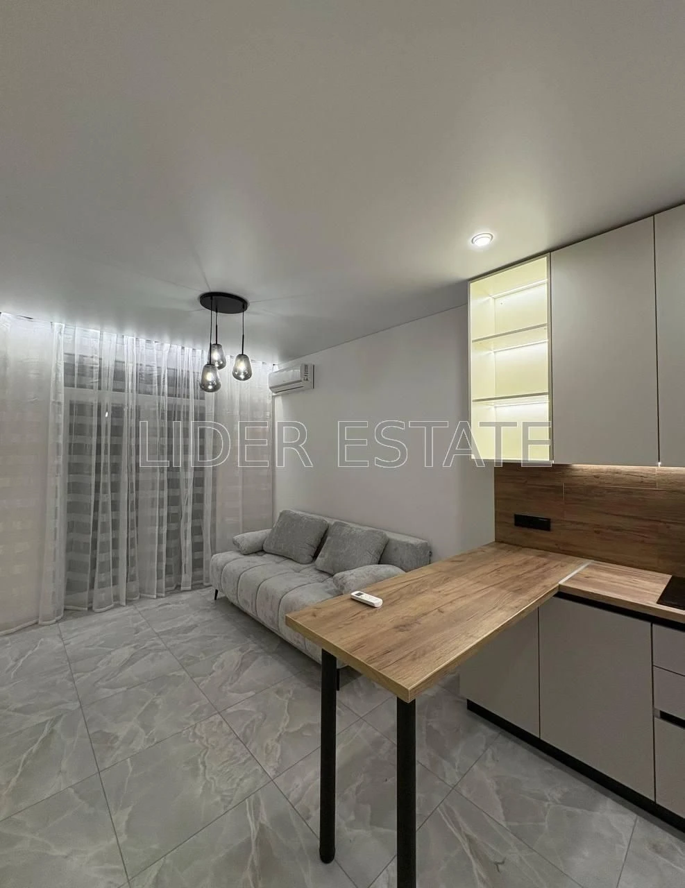 Sale of a 1.5-room apartment 41 sq m | Uzhgorod | Bozdoș
