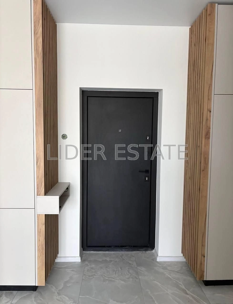 Sale of a 1.5-room apartment 41 sq m | Uzhgorod | Bozdoș