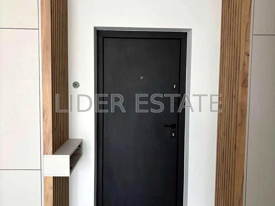 Apartment. Uzhgorod, Zagaraska St.