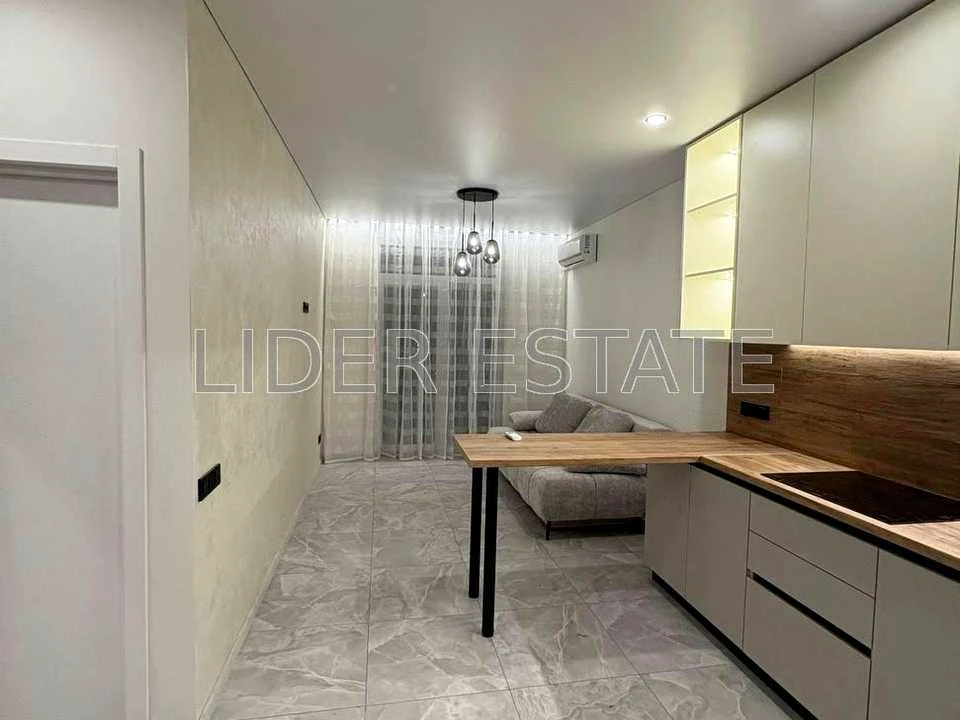 Apartment. Uzhgorod, Zagaraska St.