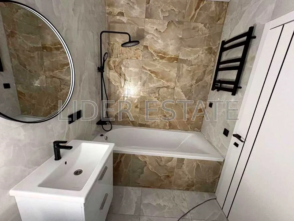 Apartment. Uzhgorod, Zagaraska St.