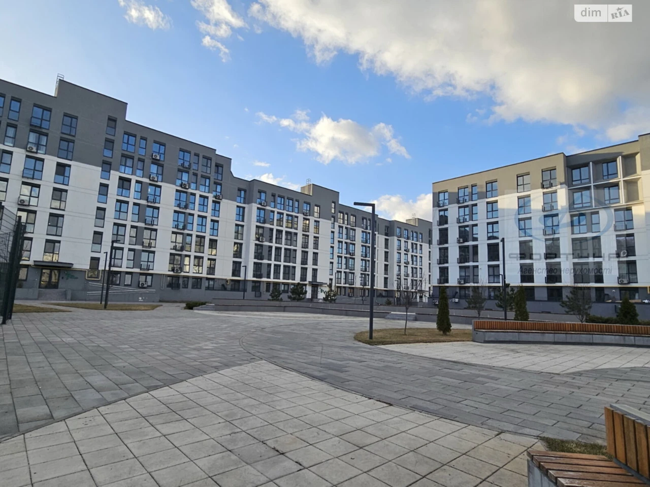 Apartment for Sale in Придніпровський