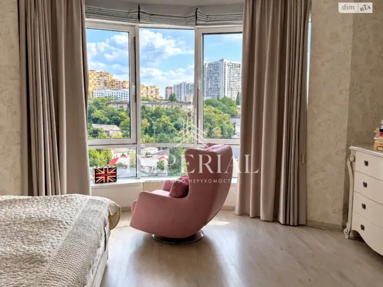 Long-Term Rental Apartment, Pecersky District