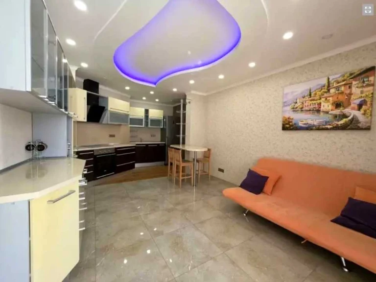 Apartment. Kharkiv Avenue, Kyiv