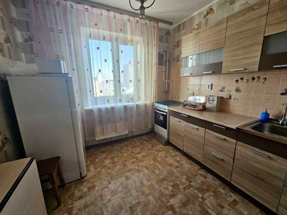 Apartment. Vyshnikovsky Street, Kyiv
